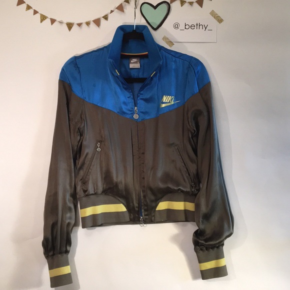 nike silk jacket